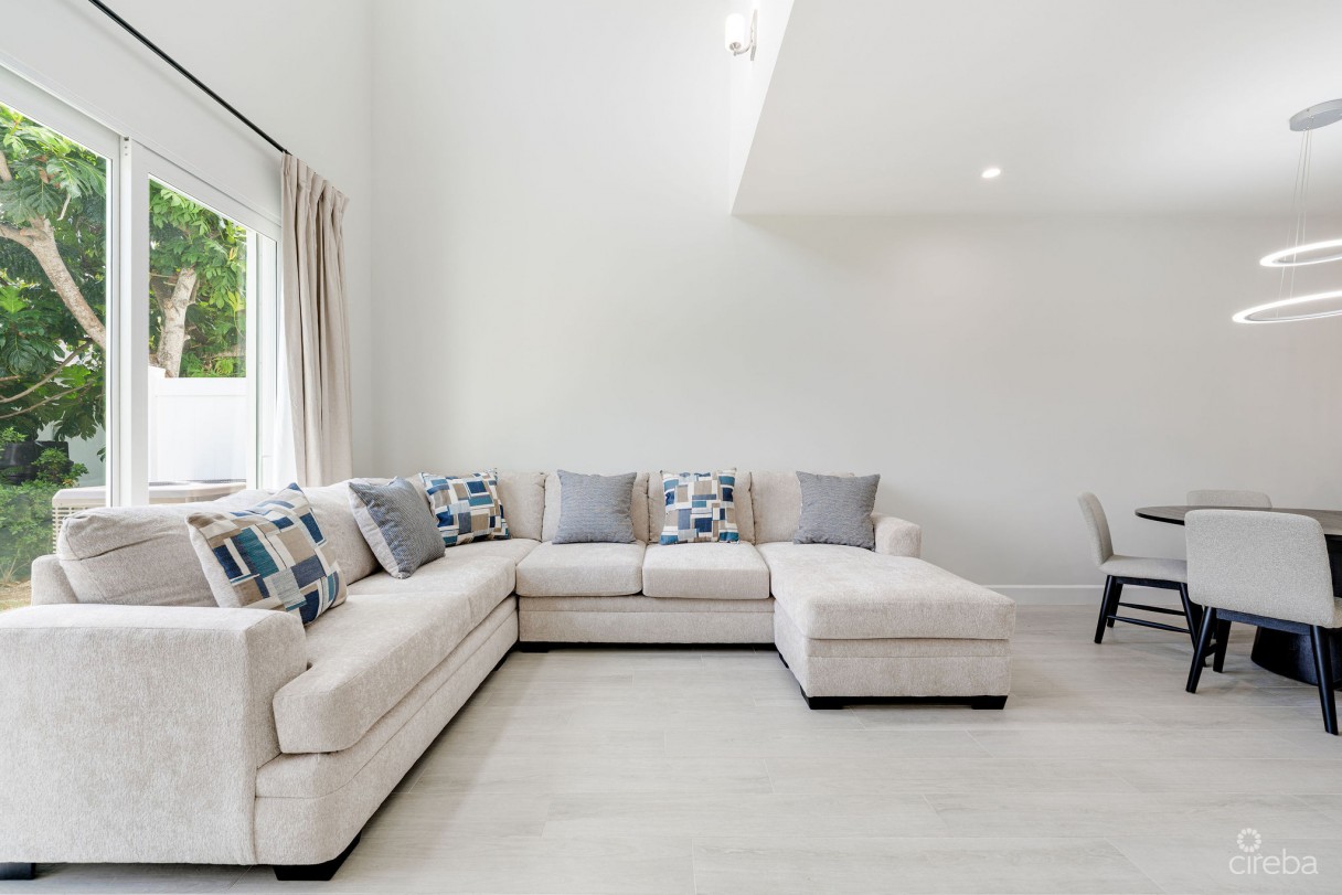 Spacious & Modern 3 Br Townhome - Excellent Location! - Image 6