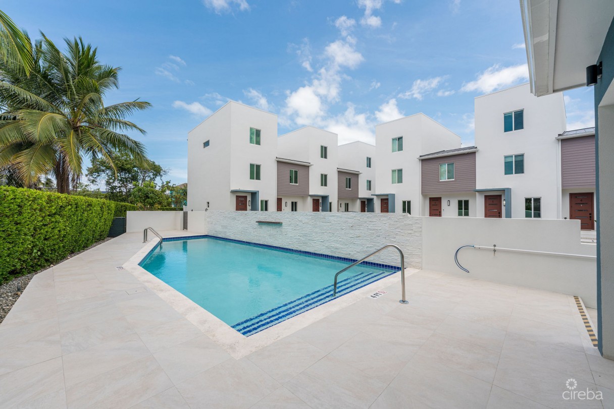 Spacious & Modern 3 Br Townhome - Excellent Location! - Image 17