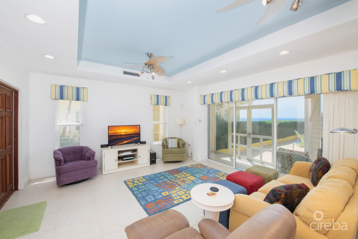Savannah Bluff Oceanfront Home - Image 11