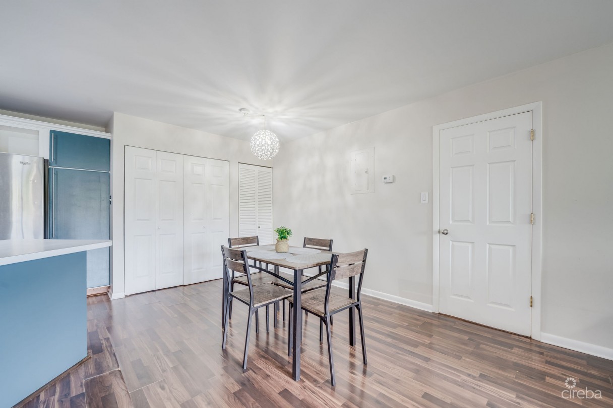 Sunrise Pool View End Unit Ground Floor - Image 6