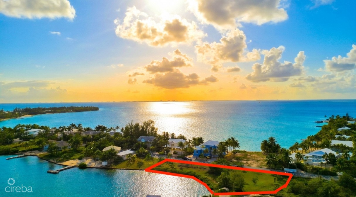 200ft Beachfront Oasis Water Cay Road, Little Sound | Perfect For Boating & Dock - Image 4
