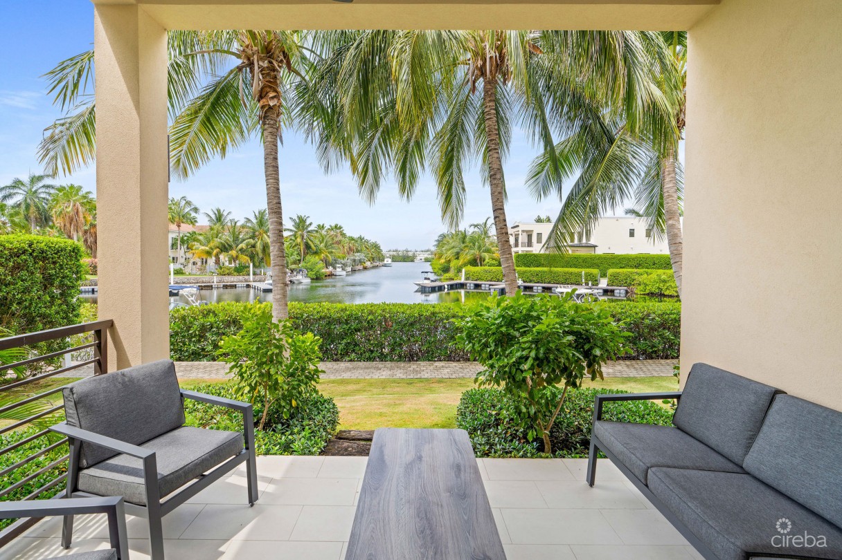 Cypress Pointe North 101 - Canal Front Crystal Harbour - Image 15