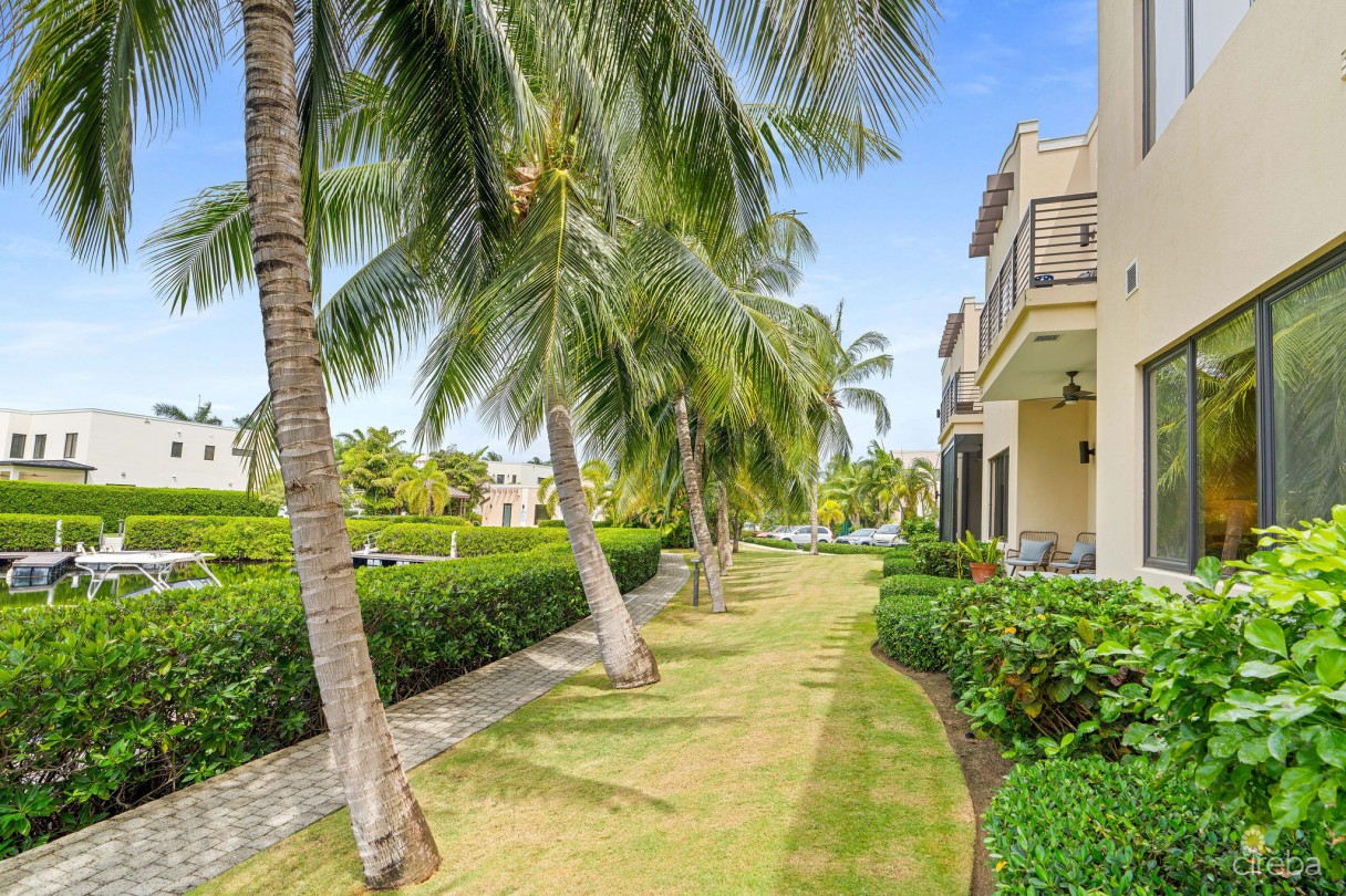 Cypress Pointe North 101 - Canal Front Crystal Harbour - Image 17