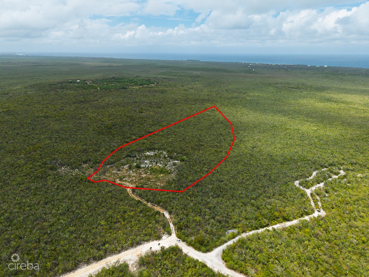 8.5 Acres Of East End Agricultural / Farm Land - Image 1