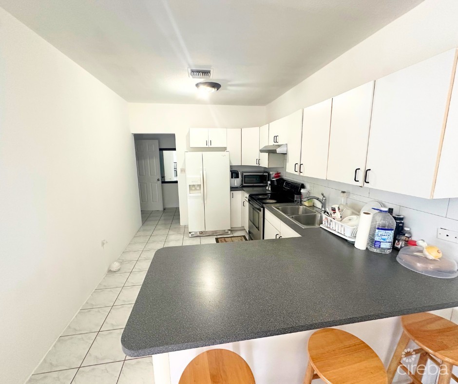 Pleasant View 2beds - Corner Home West Bay - Image 2