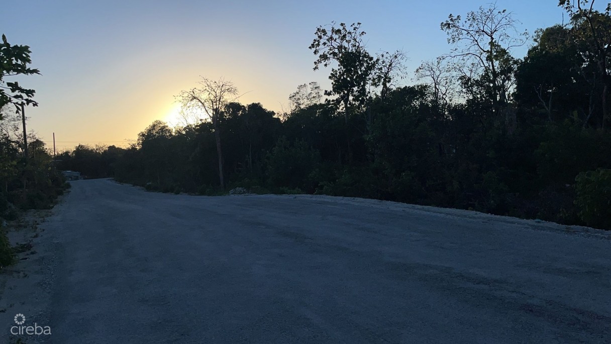 Cayman Brac Central Land