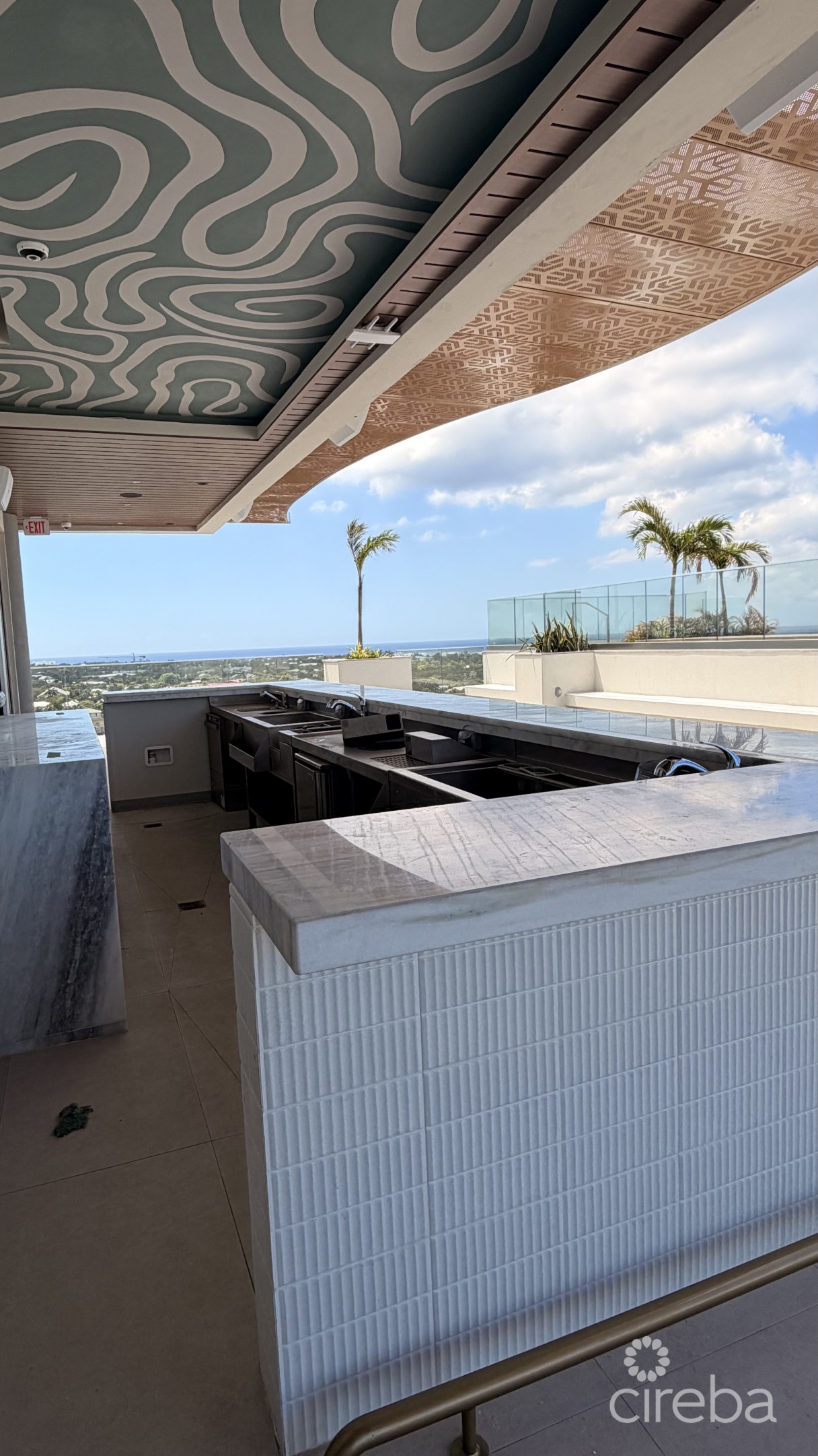 One Gt  -  Move In Now! Amazing Nw Views Priced For Quick Sale. - Image 3