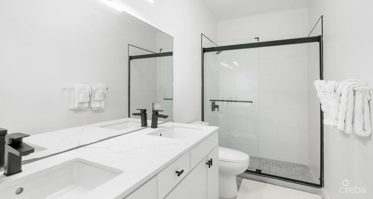 Twinflower Apartment #4 - Image 15