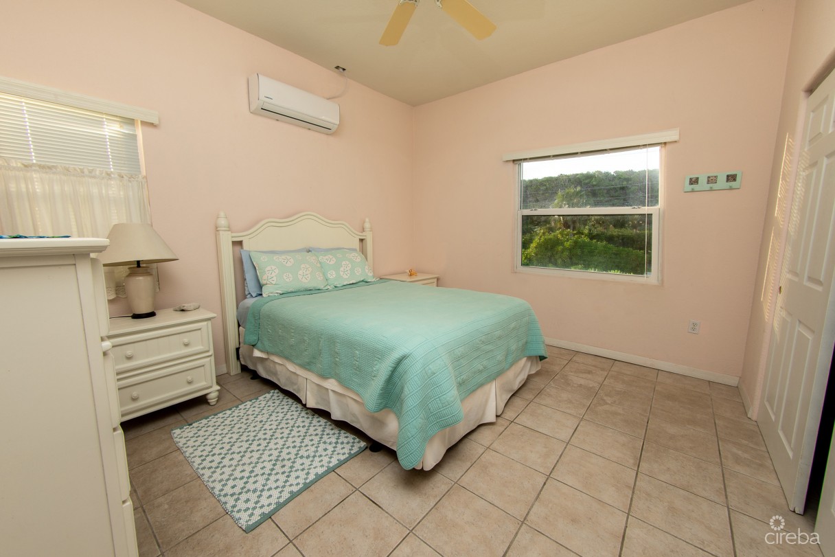 Ocean Front Paradise Villa Cayman Brac - Image 14