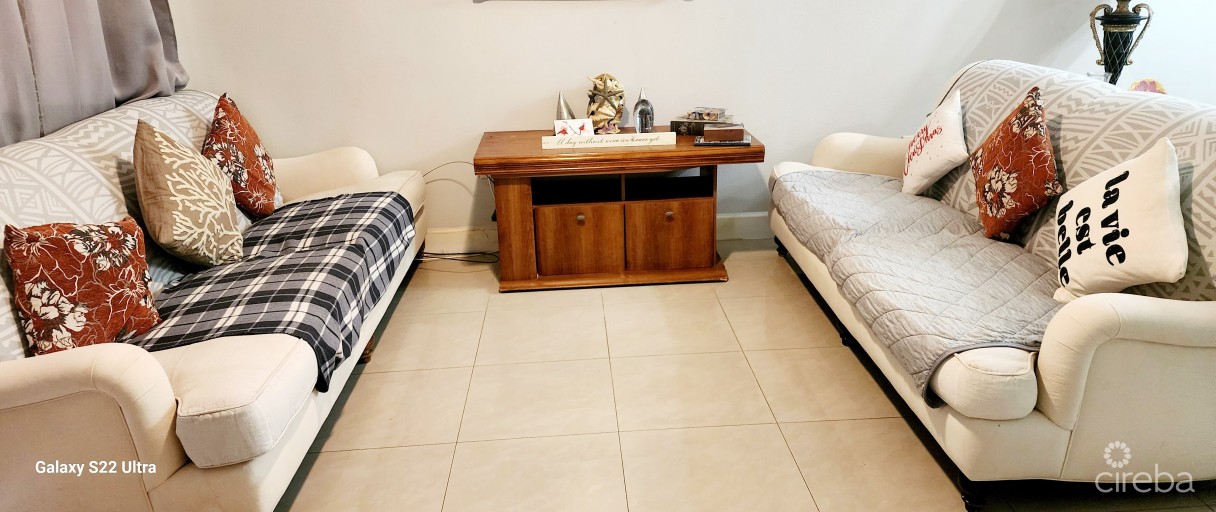 Lantern Point - Image 12