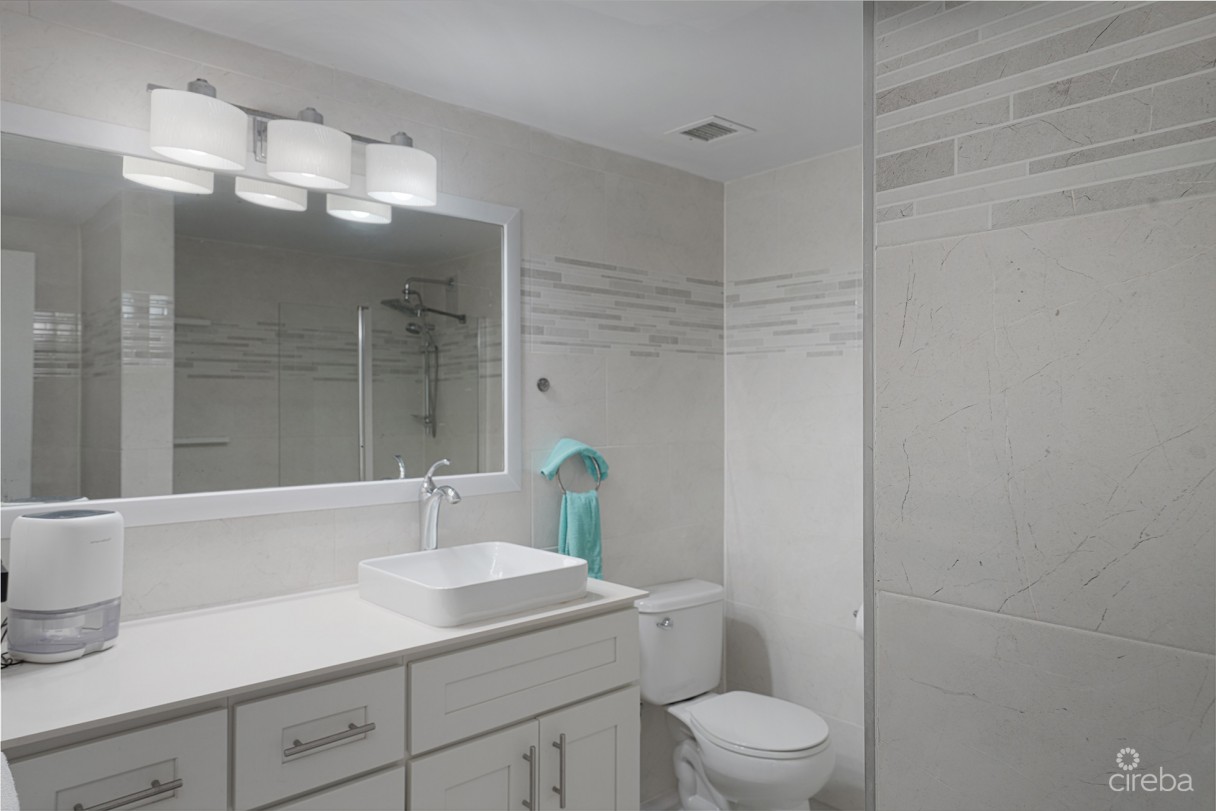 Lime Tree Bay Townhouse 2 Bed 2.5 Bath Smb Corridor - Image 17