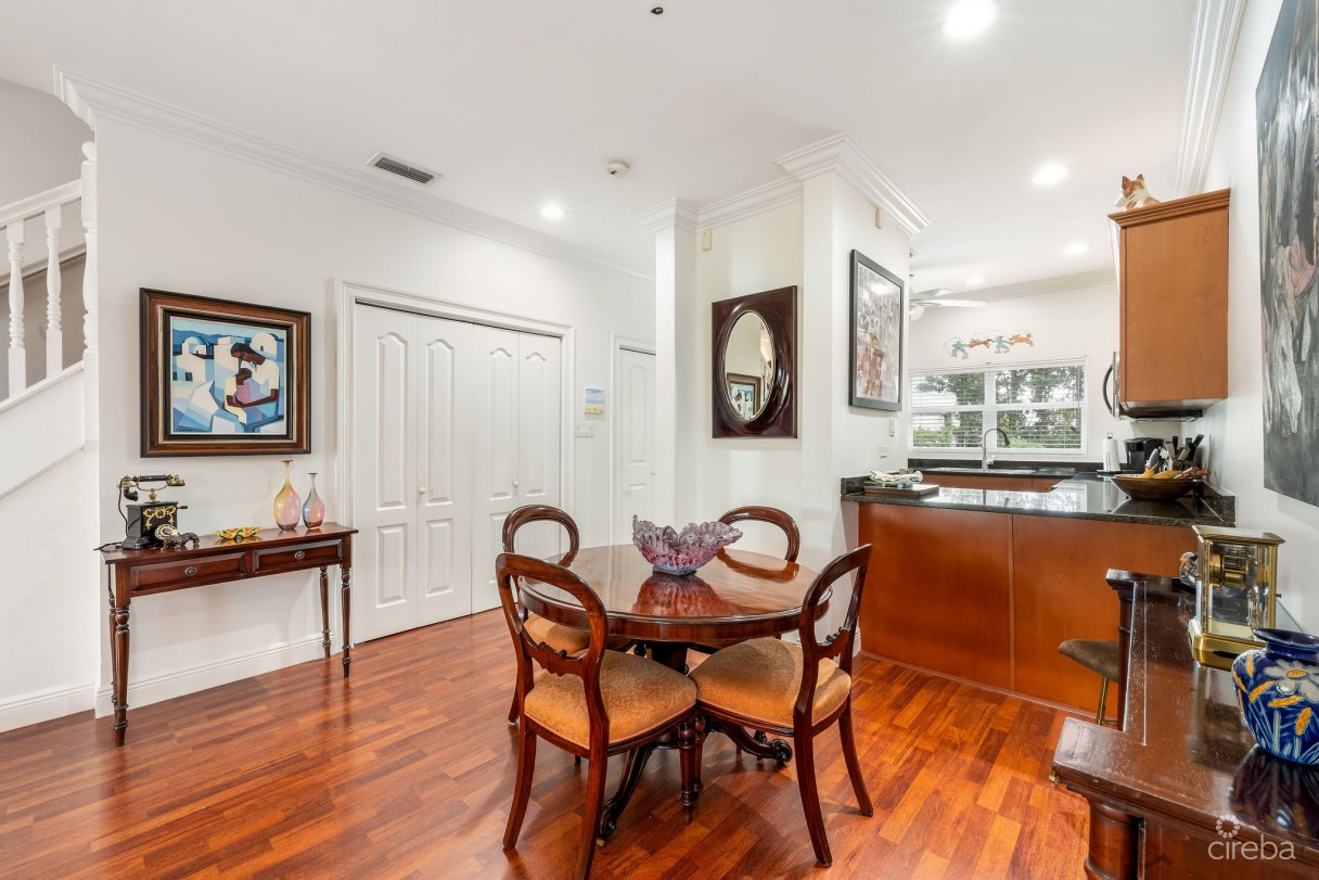 Beach Lane #9 - Image 6