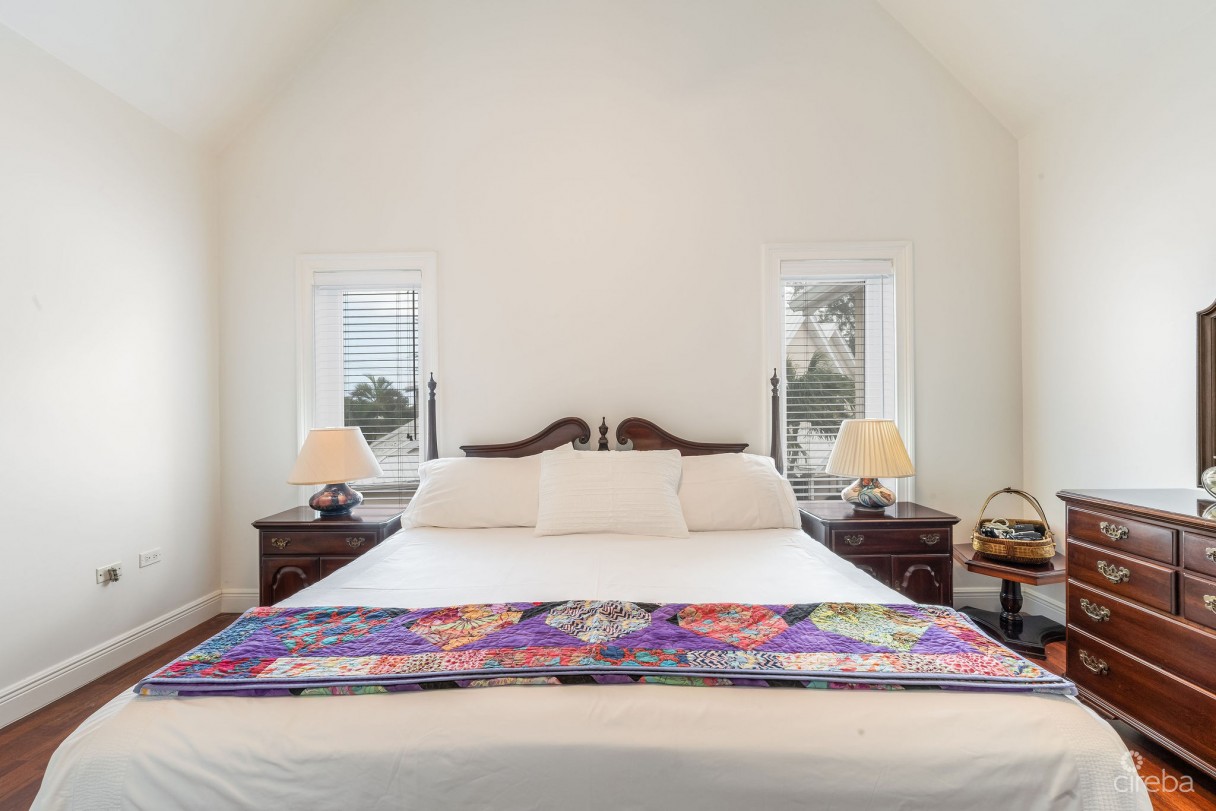 Beach Lane #9 - Image 12