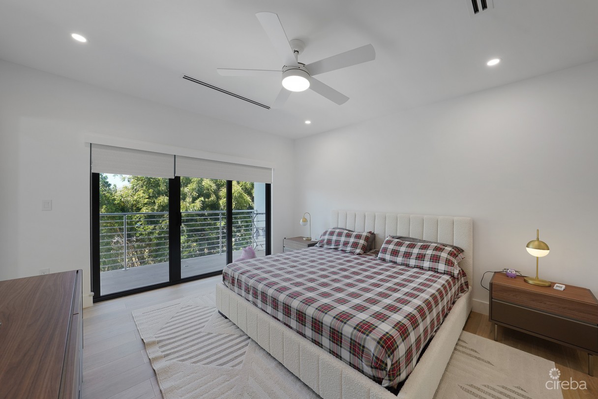 Salt Air Townhome End Unit 4 Bed - Image 14