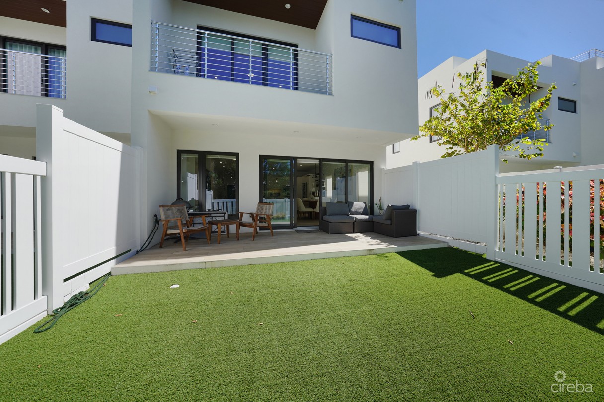 Salt Air Townhome End Unit 4 Bed - Image 37