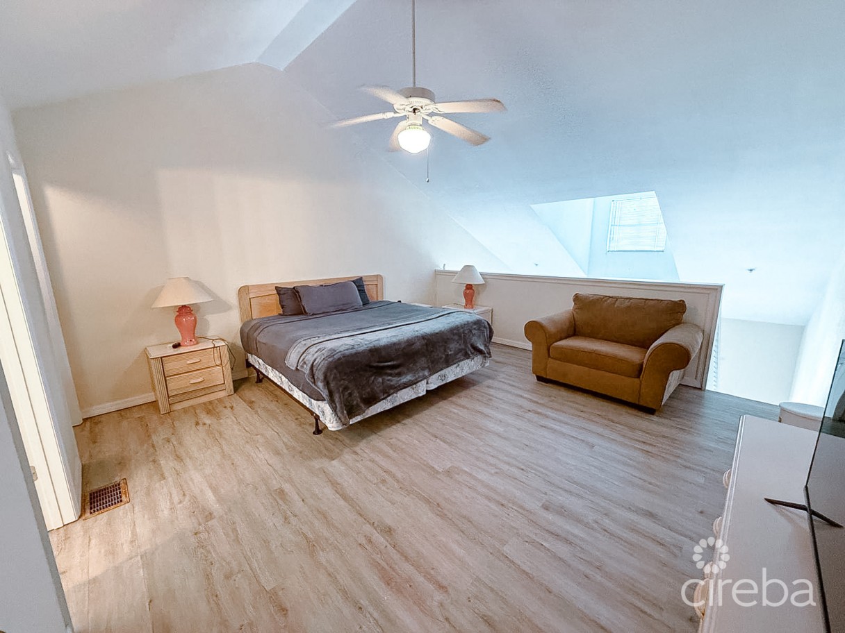 Carib Sands Oceanfront Condo - Image 8