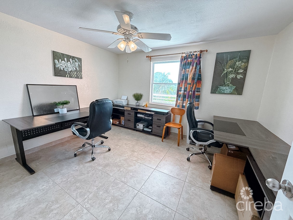 Carib Sands Oceanfront Condo - Image 9