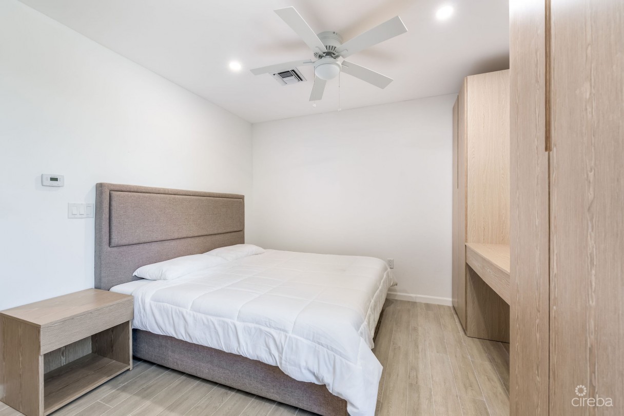 Income-producing Residential Portfolio --4 Studios In West Bay - Image 9