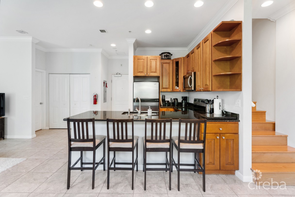 Park Place 33, Seven Mile Corridor - Image 1