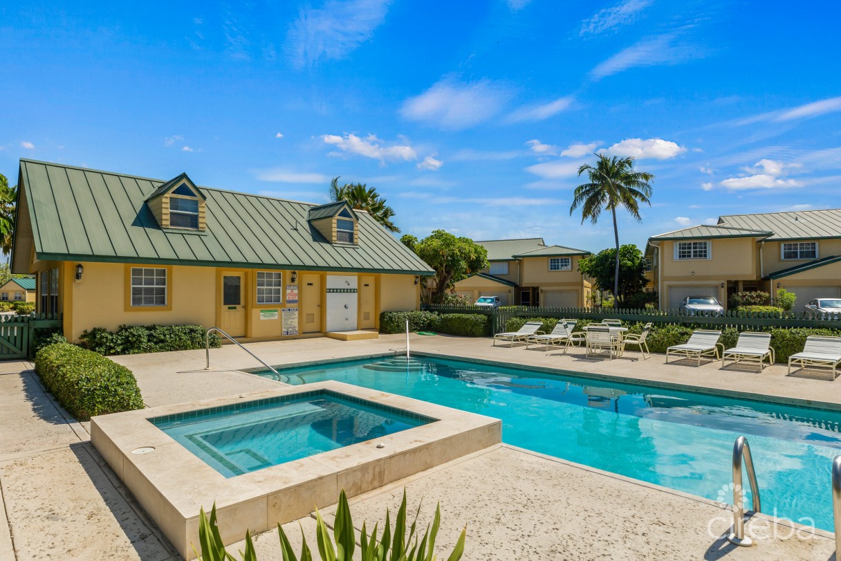 #6 Lakeshore Villas / 2 Bed Plus Den / 3 Bath - Image 19