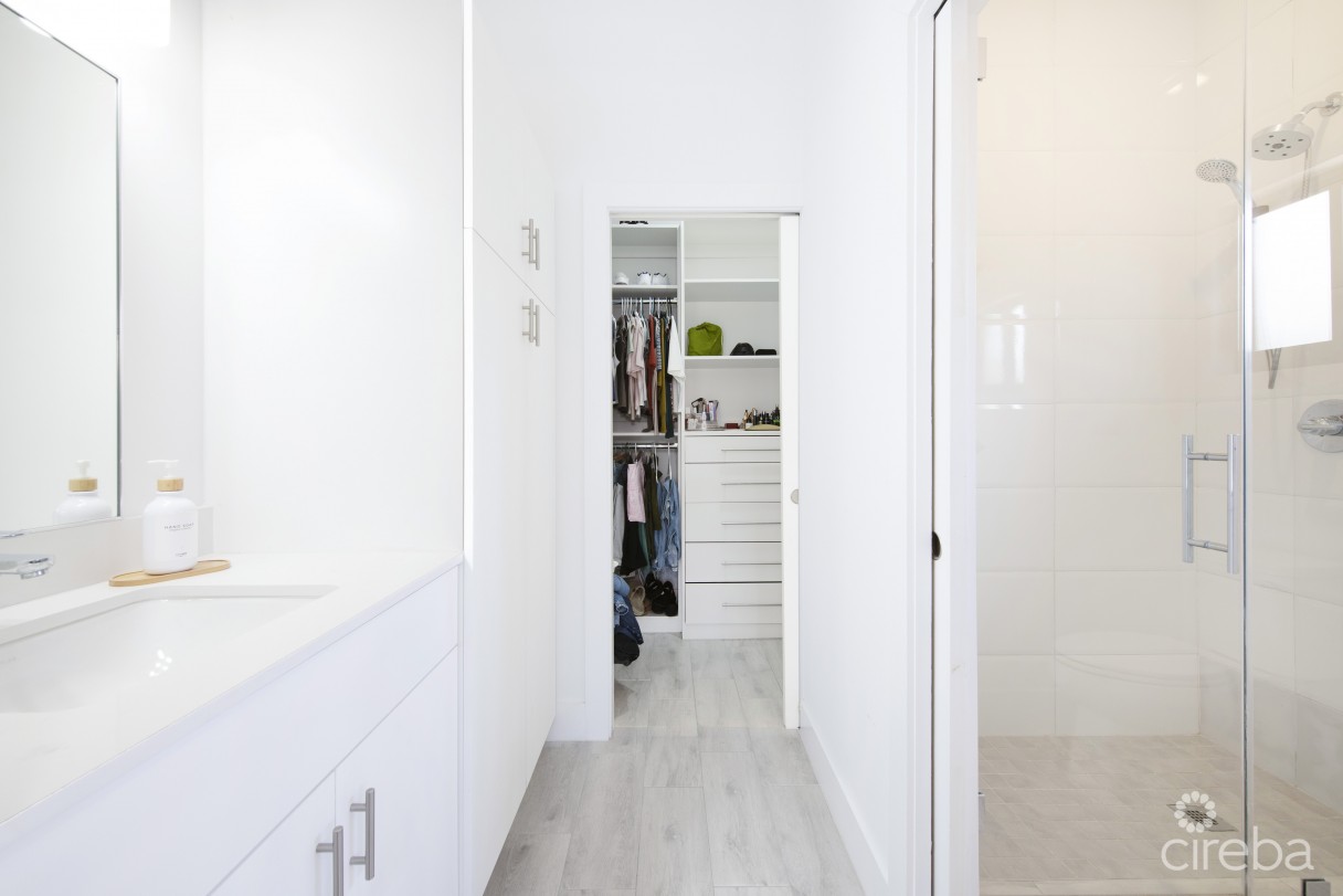 Modern 3 Bed, 3 Bath Single Family Home. With Bonus Office/den. - Image 6