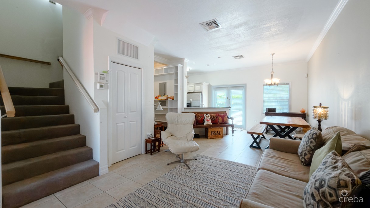 Villa D'theresa 2 Bed Townhouse - Image 8