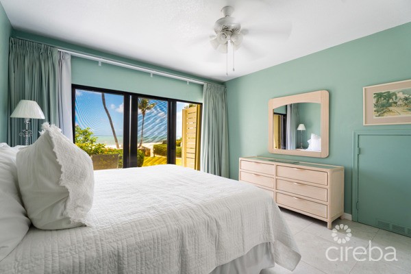 Beach Front One Bed Condo In West Bay - 22 Villa Pappagallo - Image 9