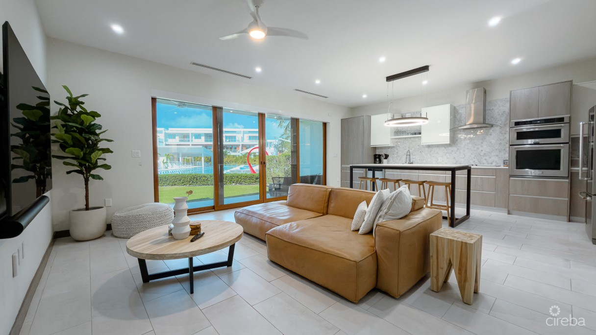 Arvia 2 Bed Ground Floor Condo - Image 6