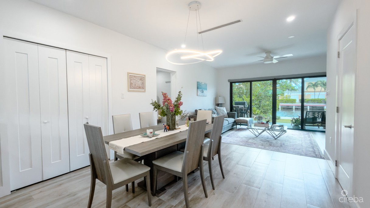 The Lagoons 3 Bed Waterfront Townhouse - Image 3