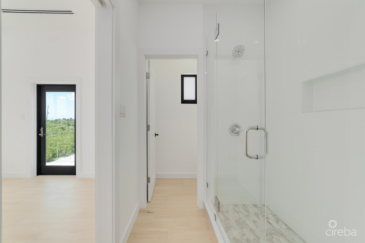 Lumina - 3 Bed 3.5 Bath W/office - Duplex - #2 - Image 9
