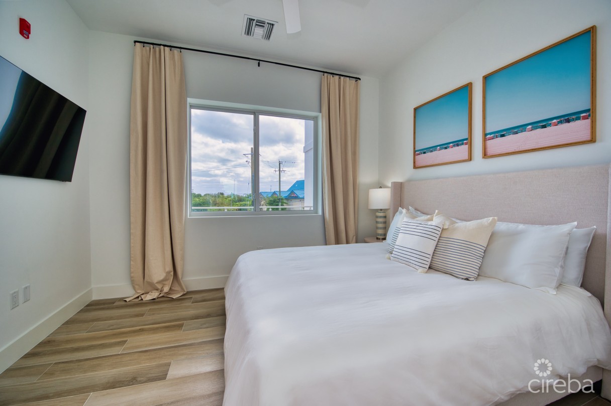 Sunset Point #17 - Air B N B 5 Star Rated Top Performer - Image 10