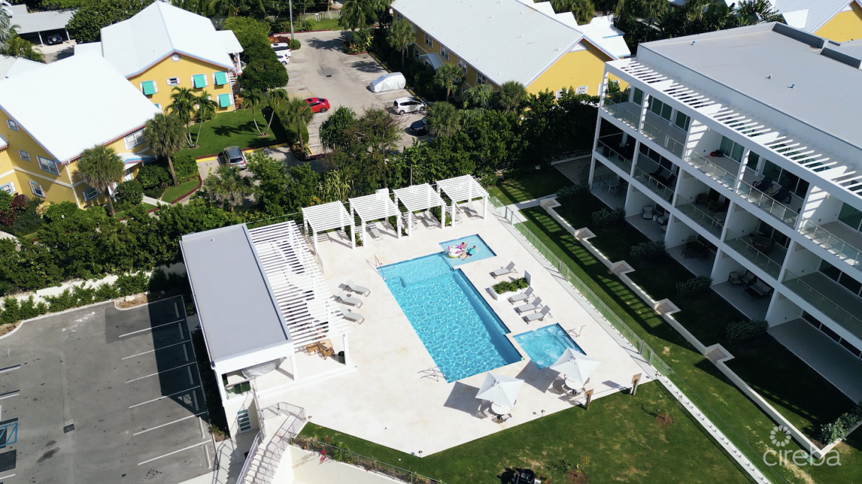 Sunset Point #17 - Air B N B 5 Star Rated Top Performer - Image 20