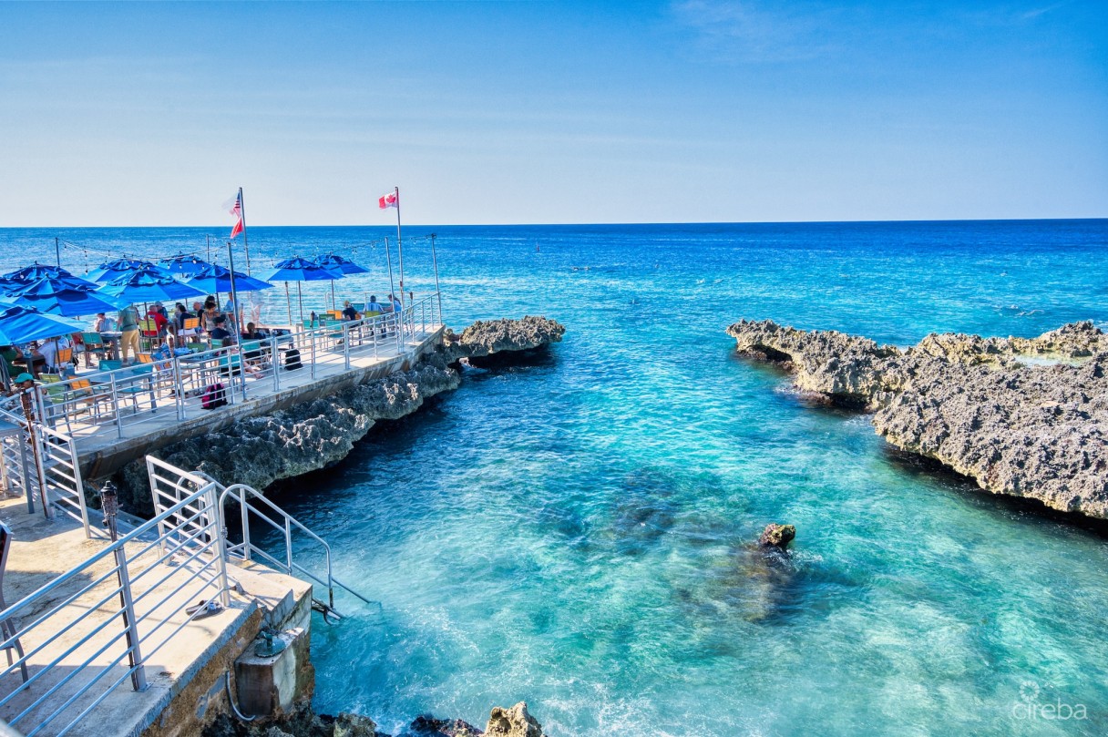 Sunset Point #17 - Air B N B 5 Star Rated Top Performer - Image 24