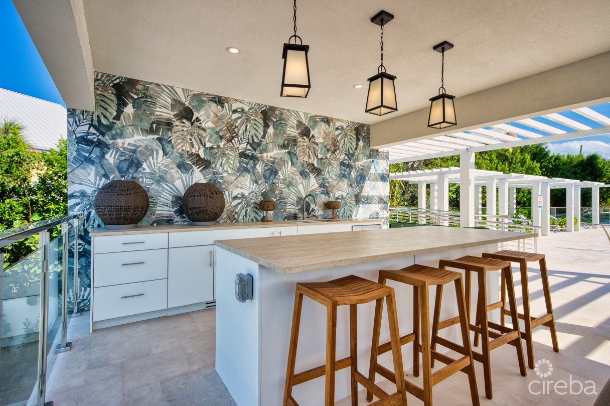 Sunset Point #17 - Air B N B 5 Star Rated Top Performer - Image 19