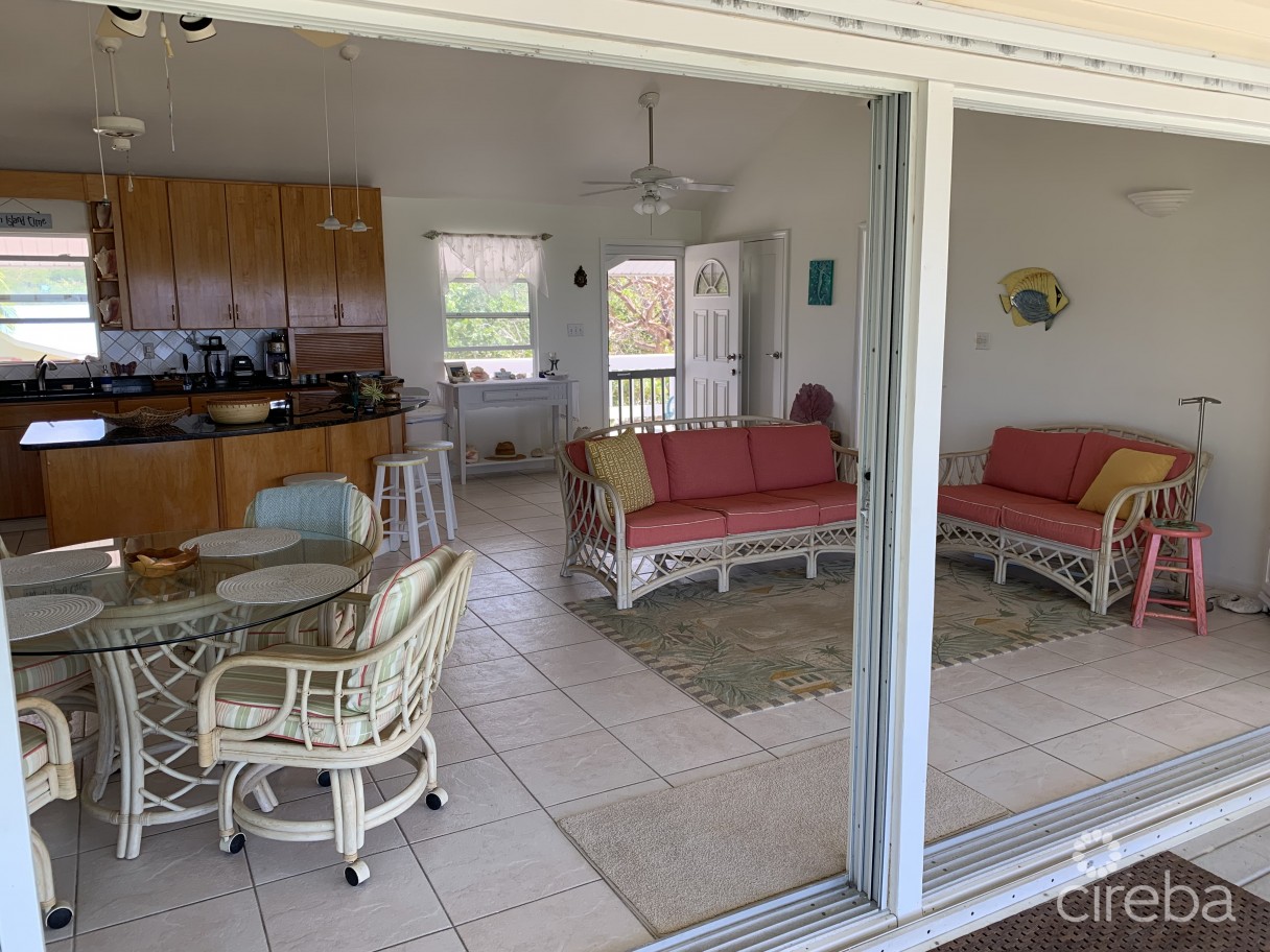 Palm Breezes - Image 10