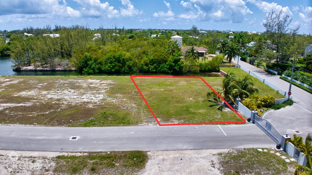 Mustique Cove Lot With Dock In A Private Gated Community - Image 3