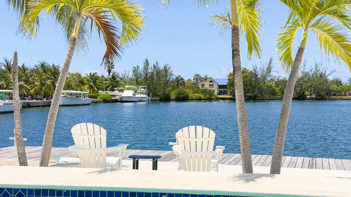Waterfront Living Redefined - Image 15