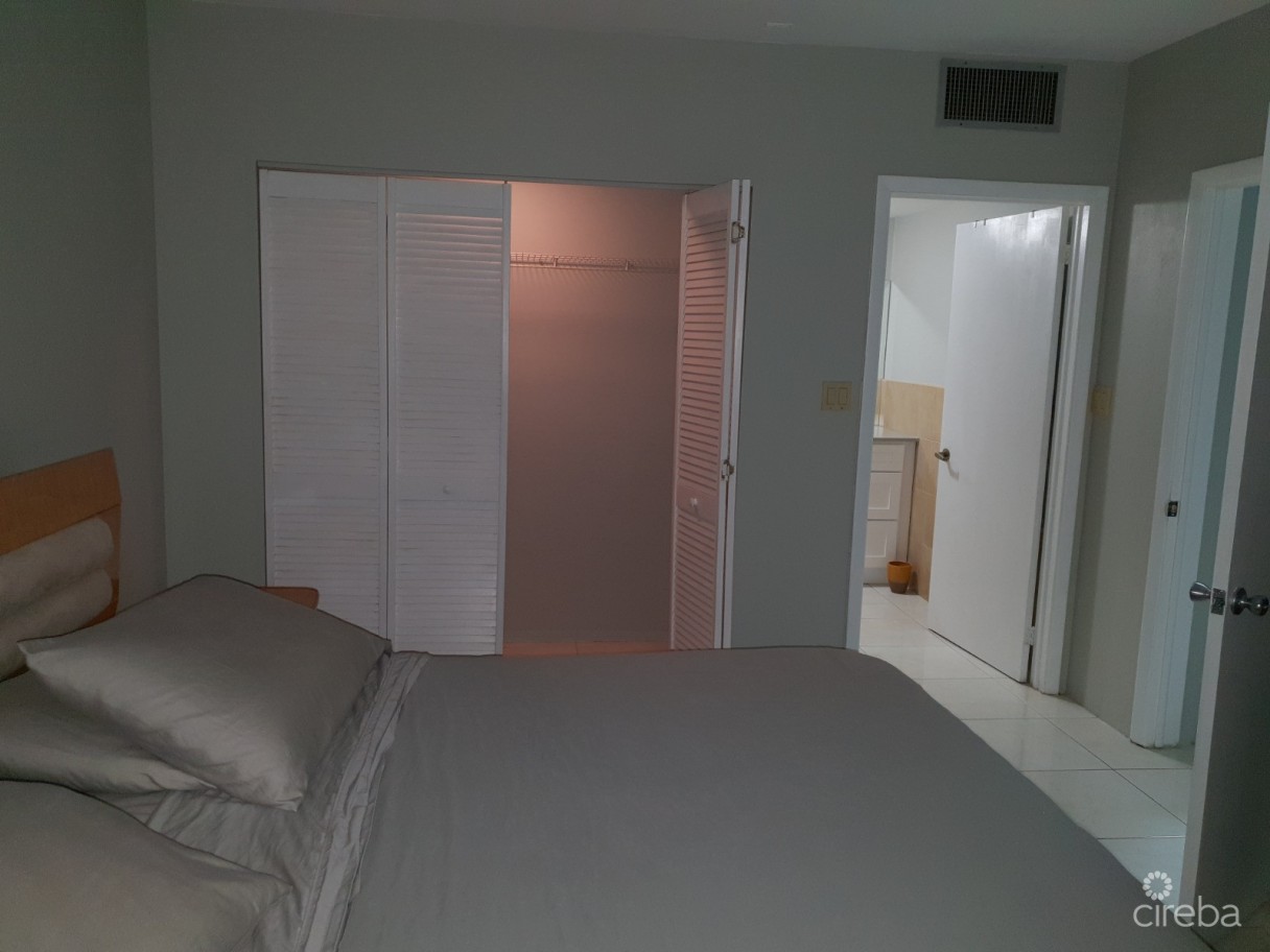 Drumblade Apartment - Image 4
