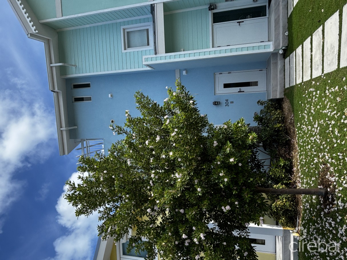 The Meadows At Batabano - Breadfruit 2 Bed With Roof Terrace Townhome - Image 8