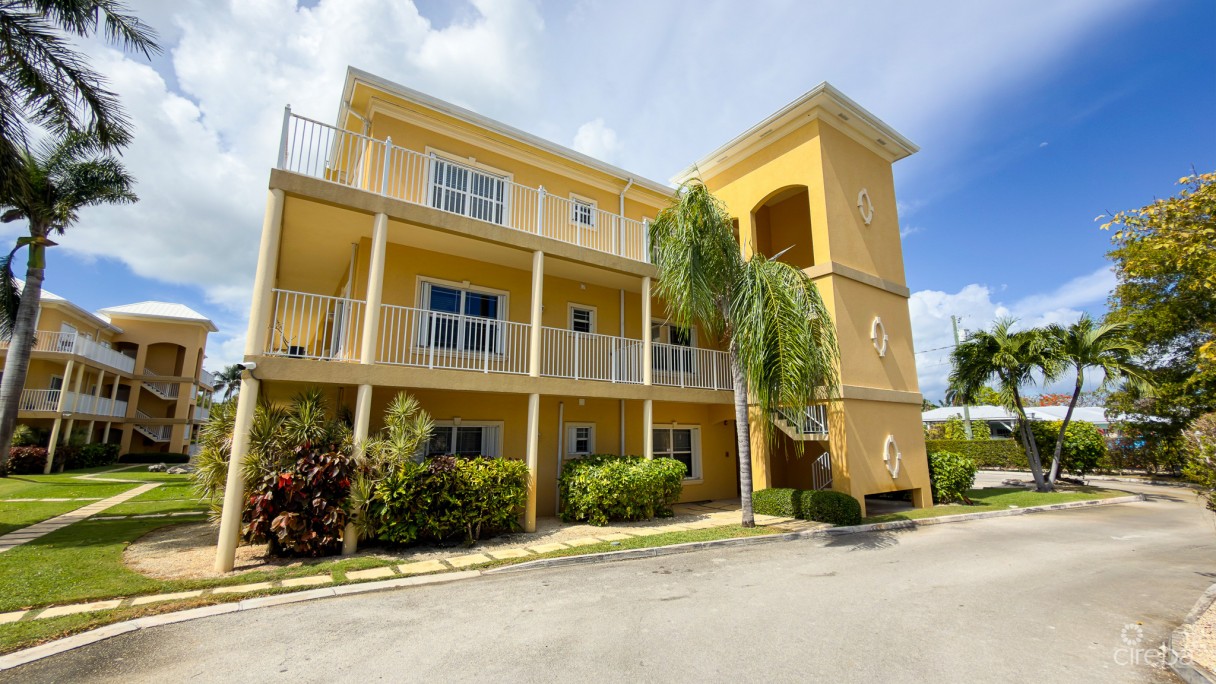 Valencia Heights 2 Bed Condo - Image 6