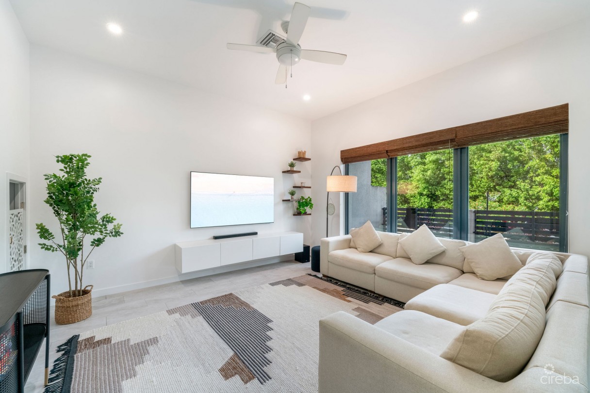 Upgraded Vela Four Bedroom - Image 1