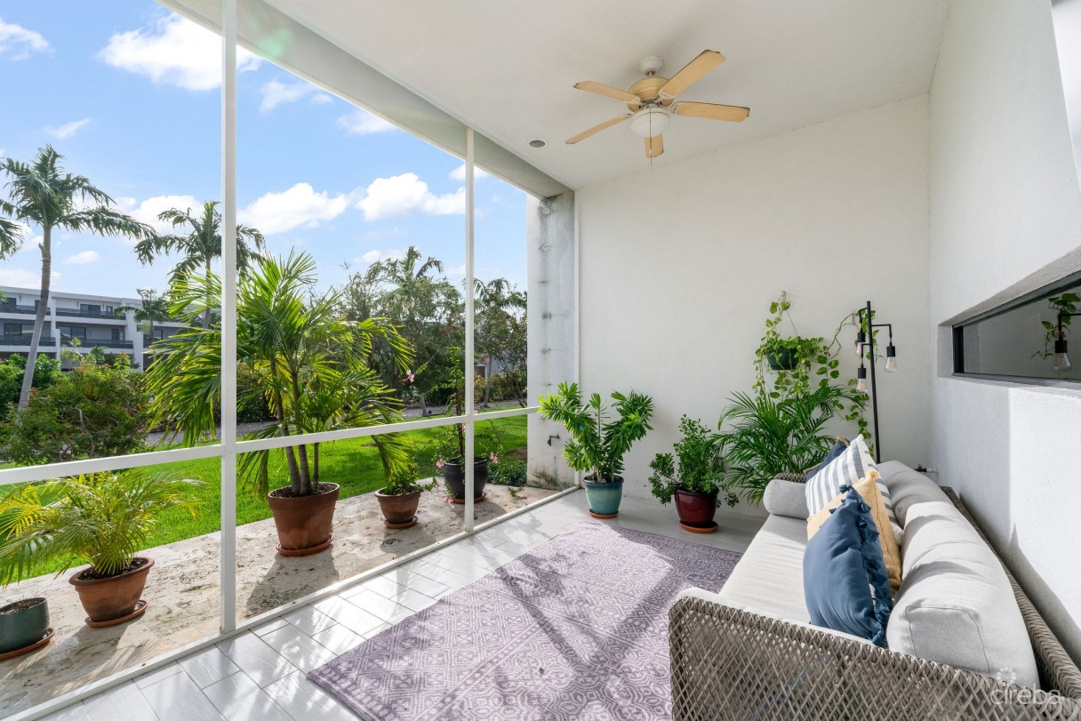 Upgraded Vela Four Bedroom - Image 12