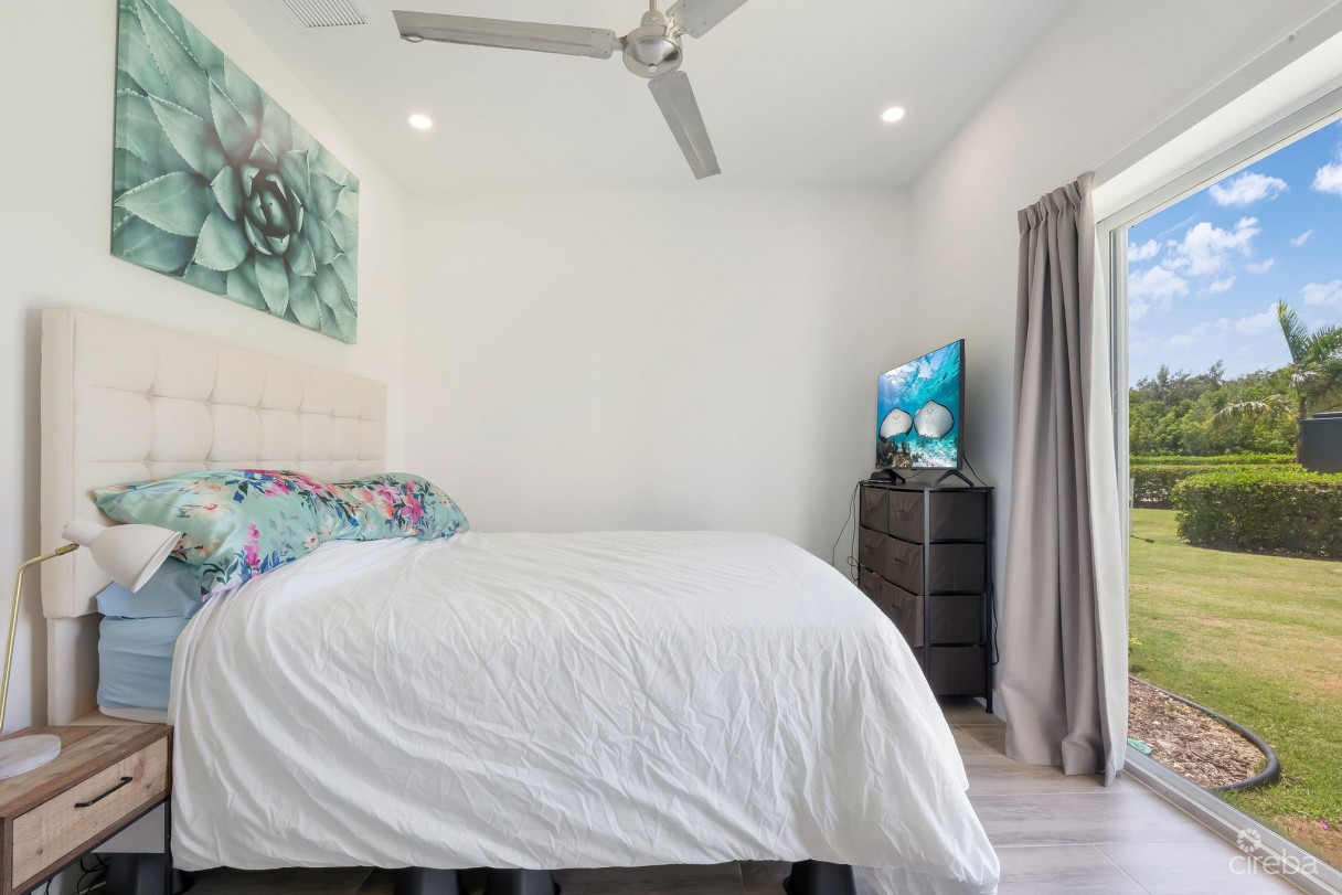 19 North 1 Bed 1 Bath - Ground Floor Unit - Image 4