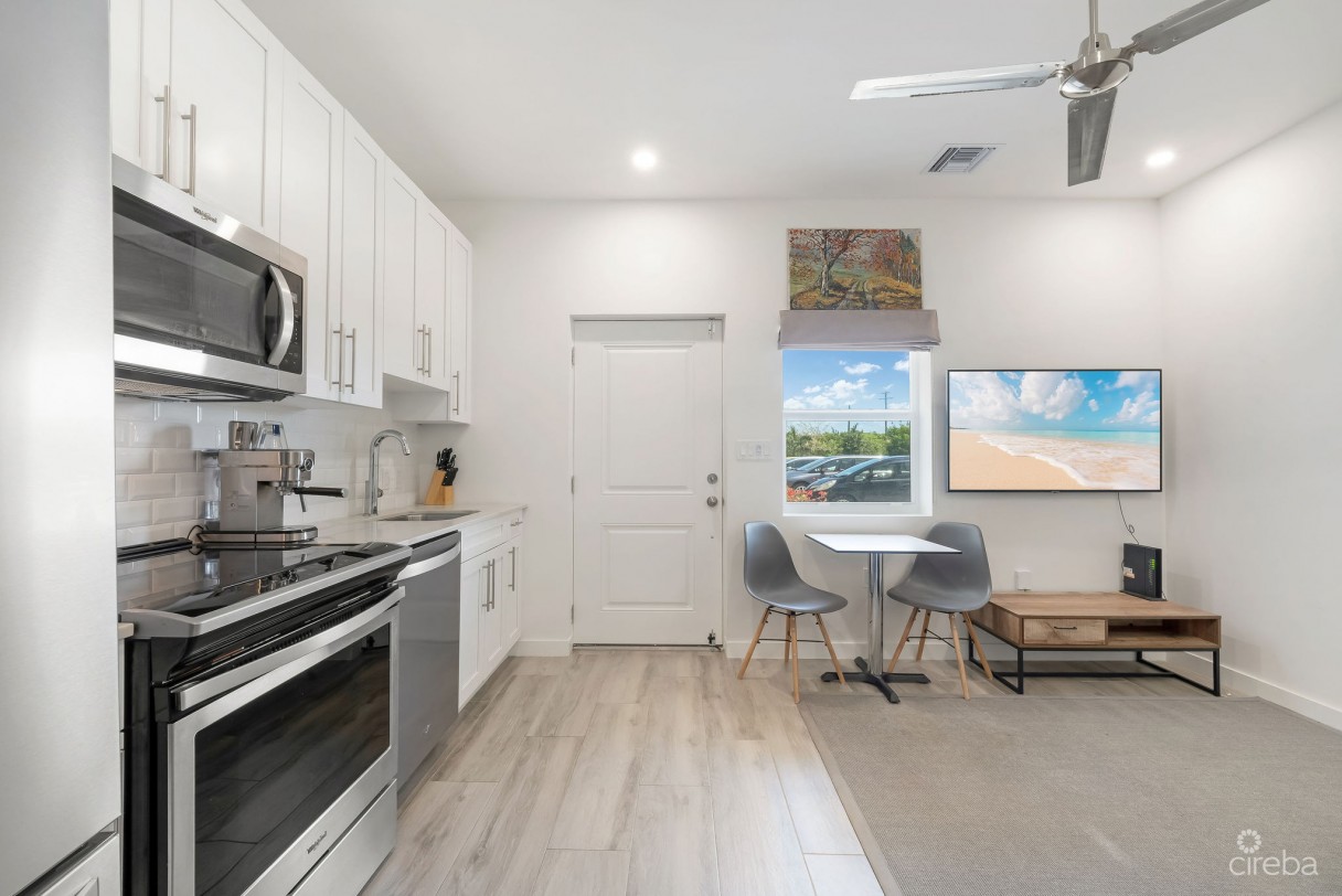 19 North 1 Bed 1 Bath - Ground Floor Unit - Image 1