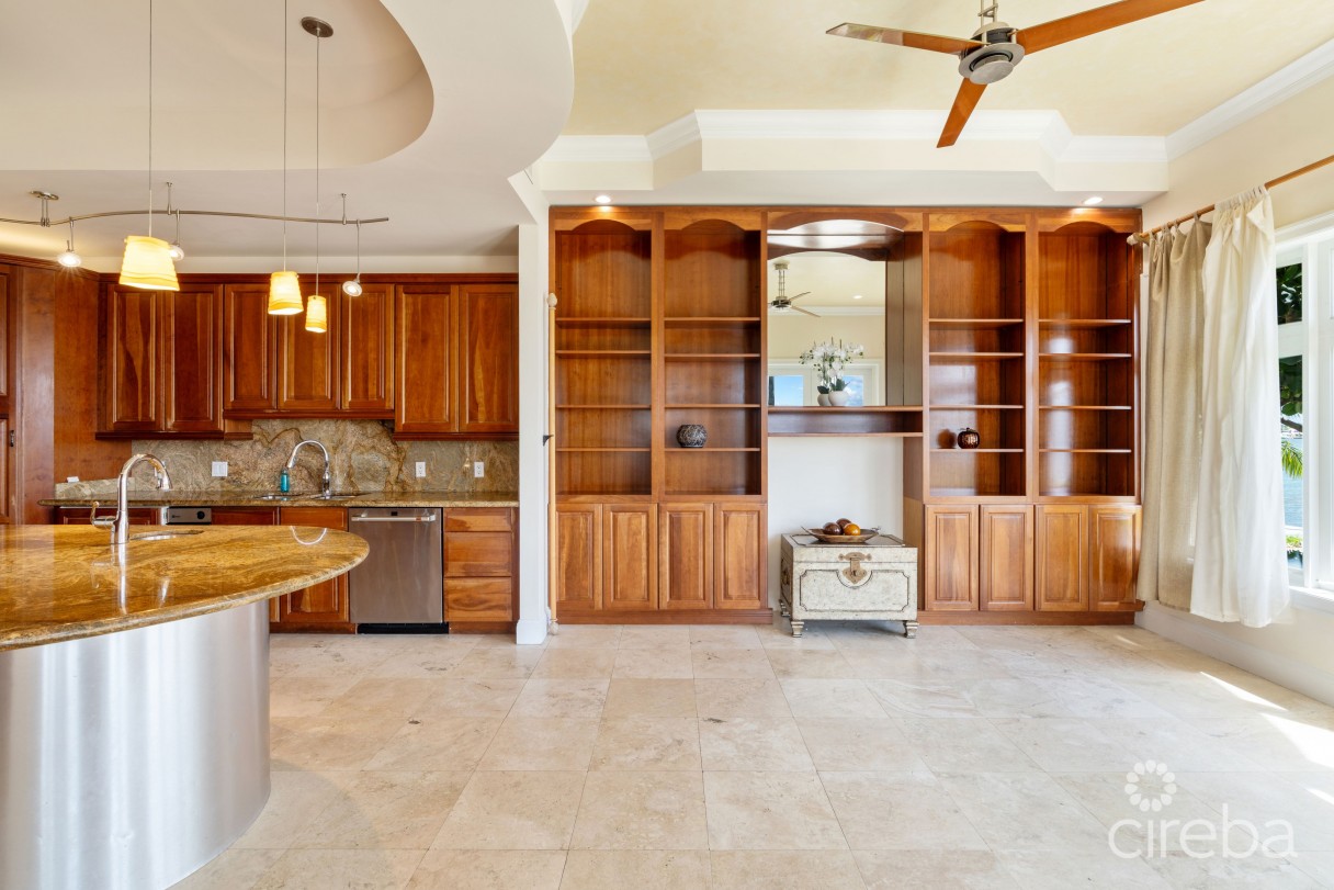 Viscaya 1b - Waterfront Home Governors Harbour - Image 7
