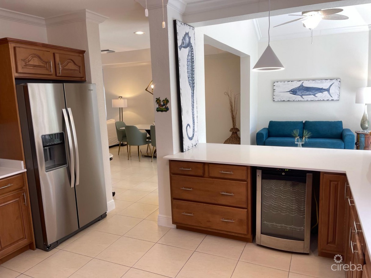 Point Four Home - Image 7
