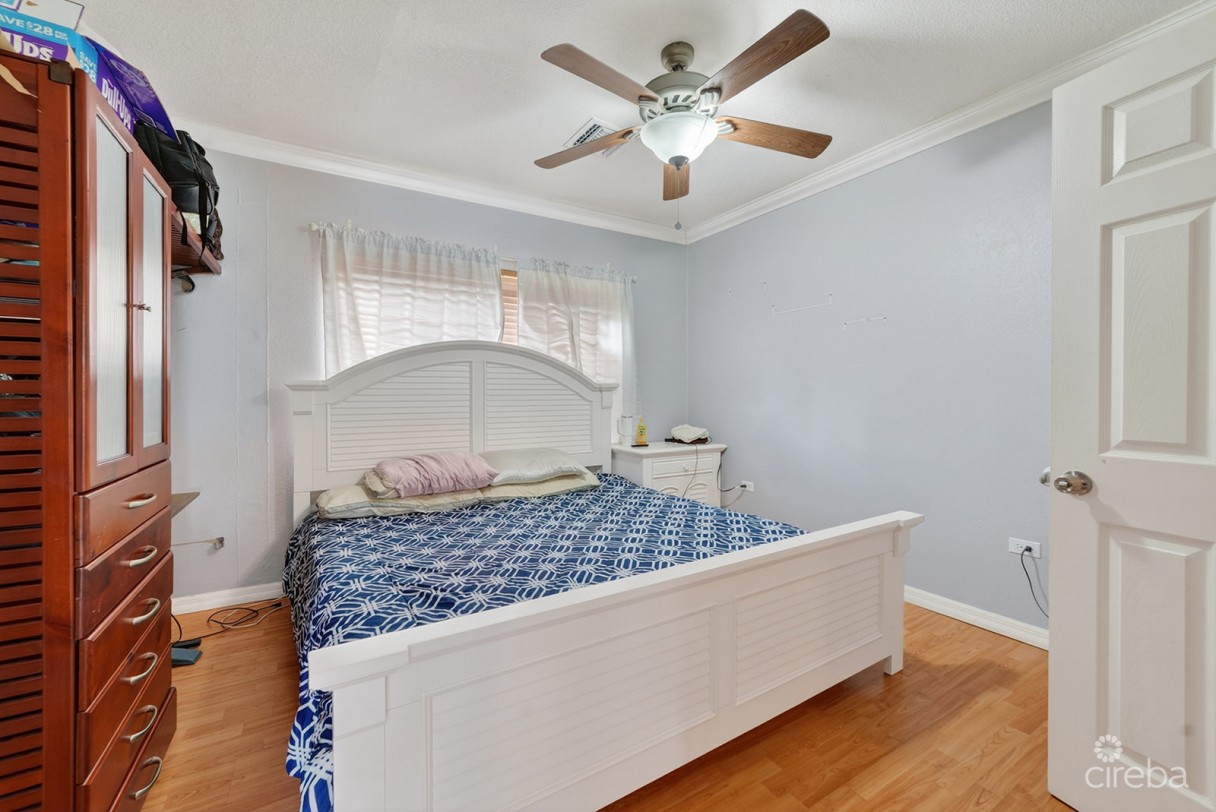 Bennett Villas 2 Bedroom Condo - Image 4