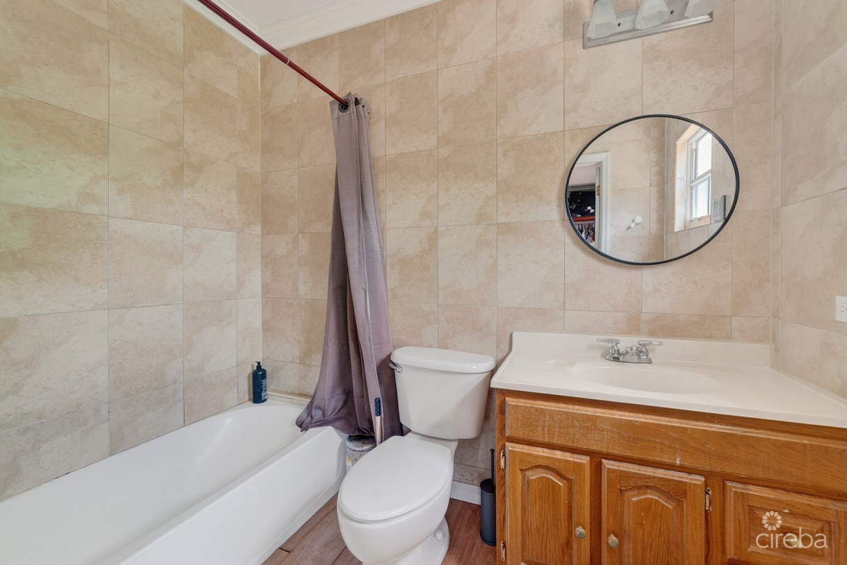 Bennett Villas 2 Bedroom Condo - Image 7