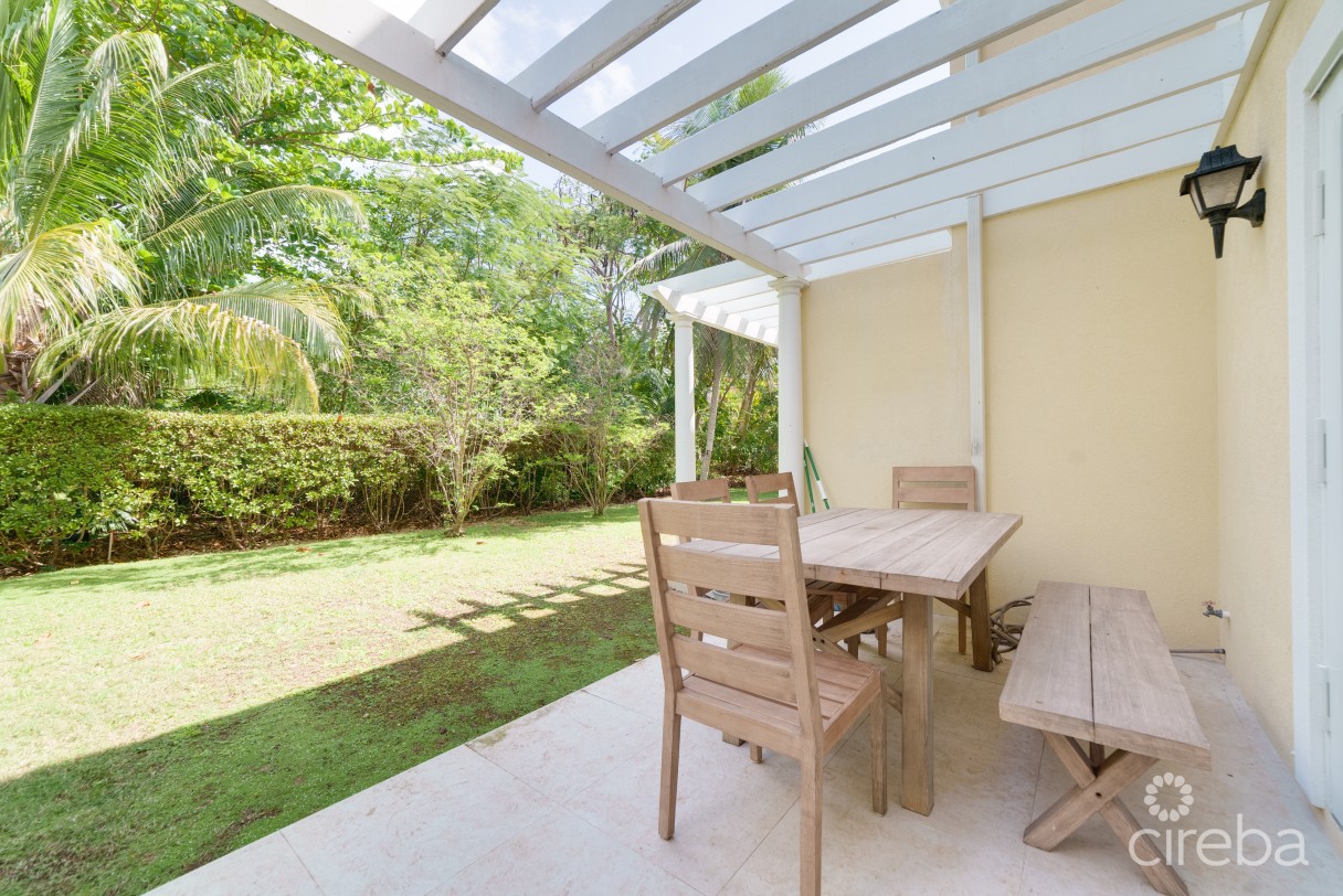 Beautifully Renovated Unit In Walkers South - Image 18