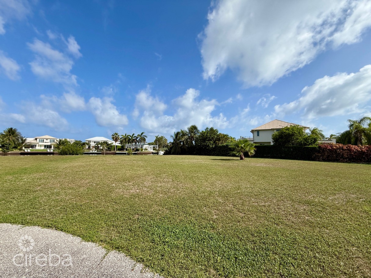 Grand Harbour, Grand Isle Canal Front Lan - Image 3